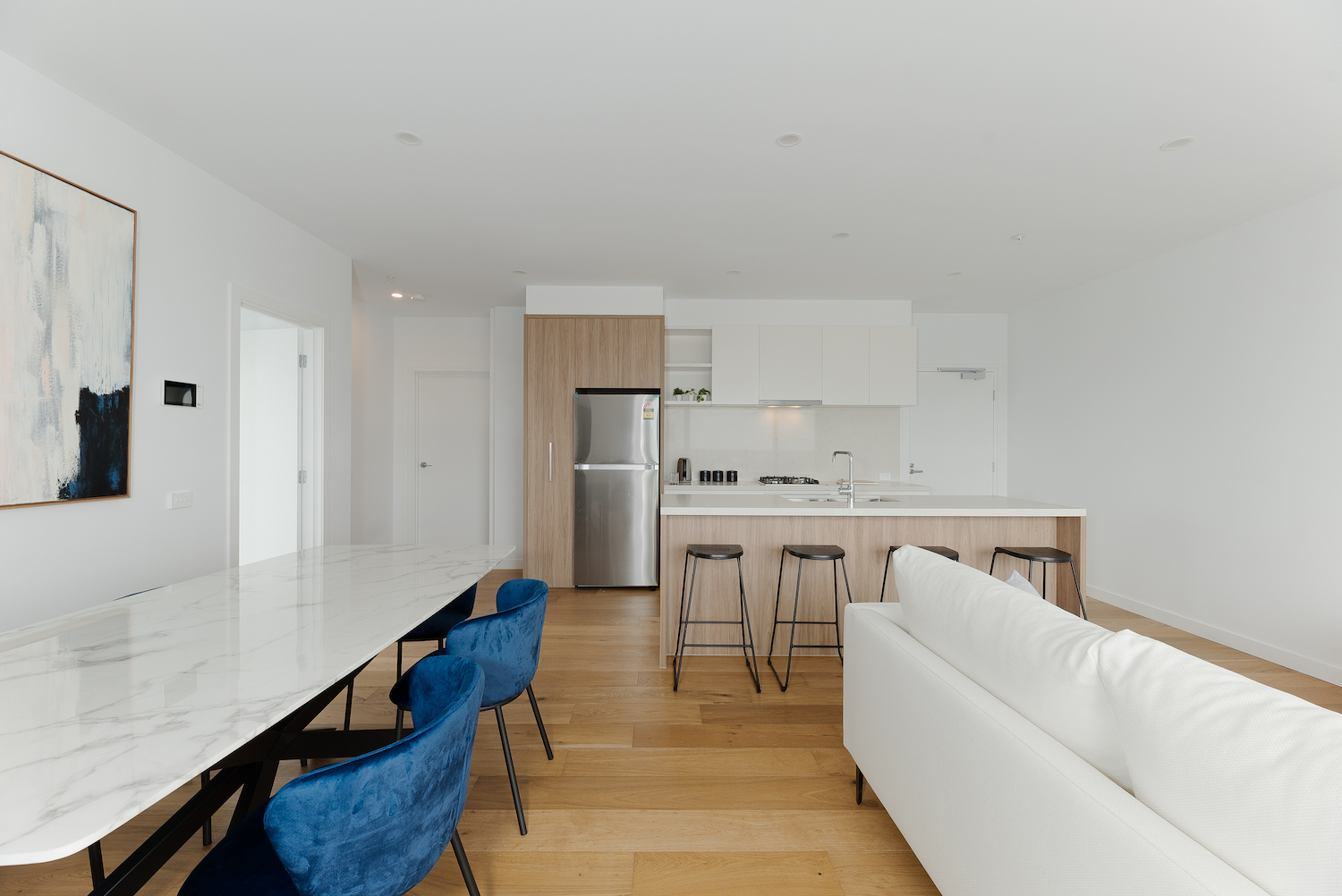 1399 Dandenong Road, Malvern East 3145-6